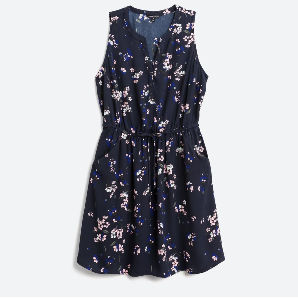 Tie waste dress